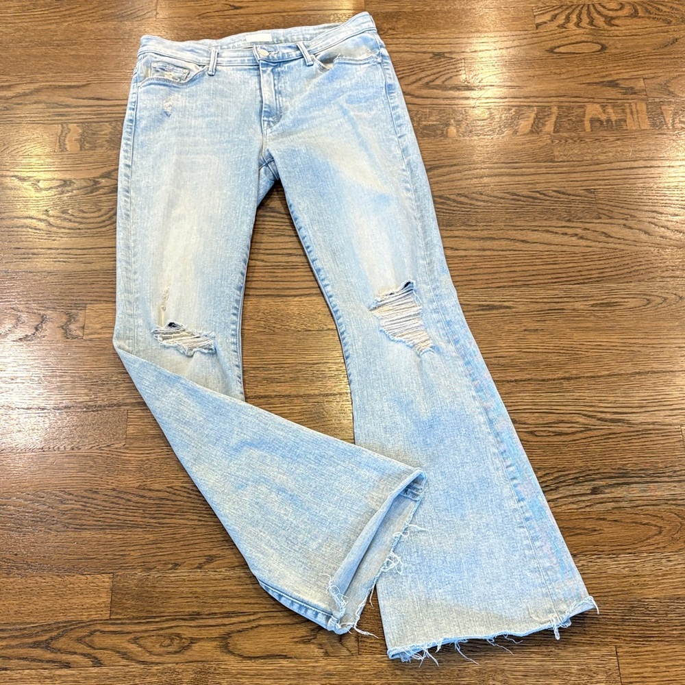 MOTHER Denim The Weekender Fray bootleg Light Wash Distressed Jeans, 28